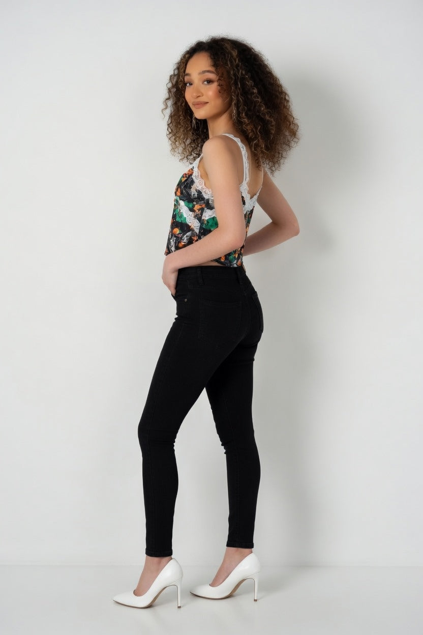 Zillyz Lace Camisole 2