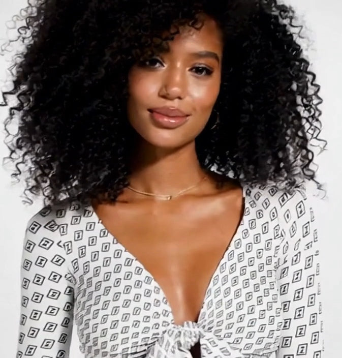 Zillyz monogram Blouse (white)